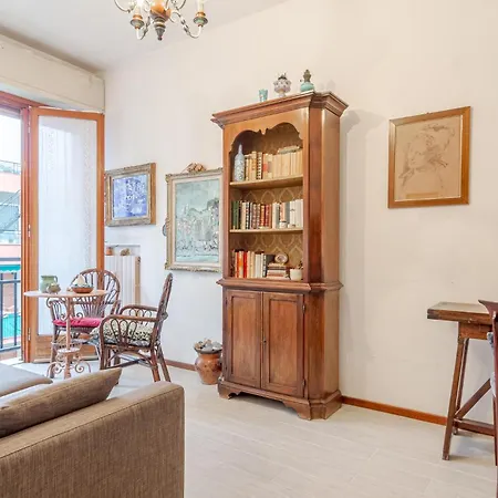 1 Bedroom Lovely In Apartamento Rapallo