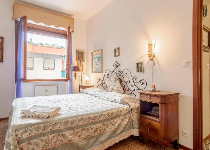 1 Bedroom Lovely In Apartamento