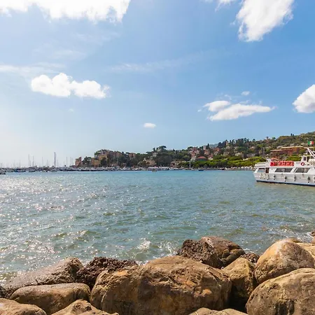 Appartement 1 Bedroom Lovely In *